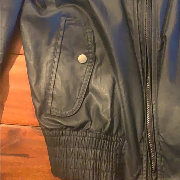 Zara jacket - Picture 6 of 9